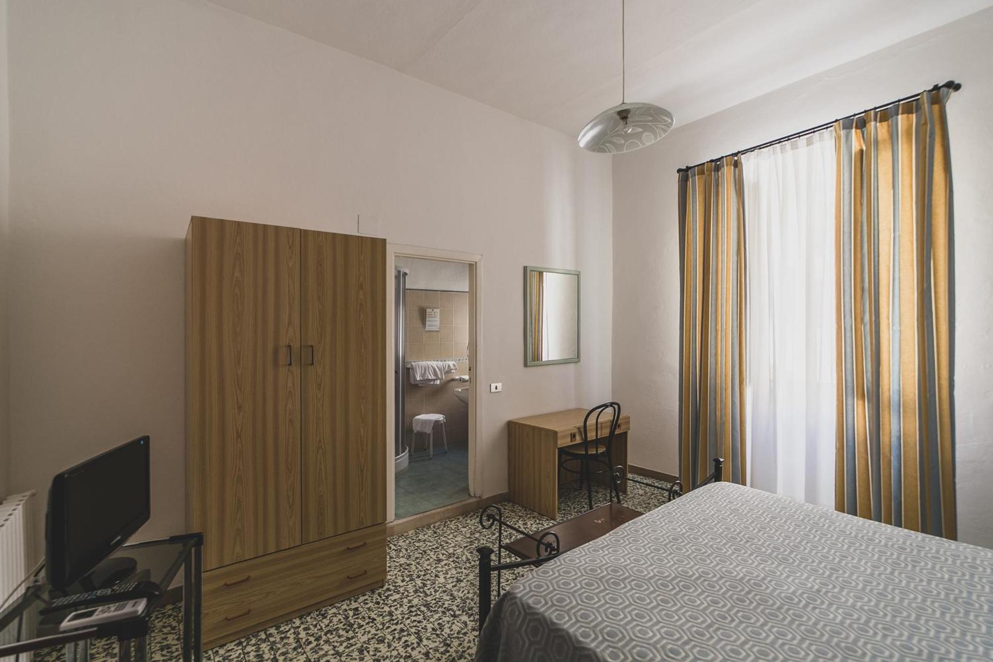 Hotel Alfiero Porto Santo Stefano  Zimmer foto