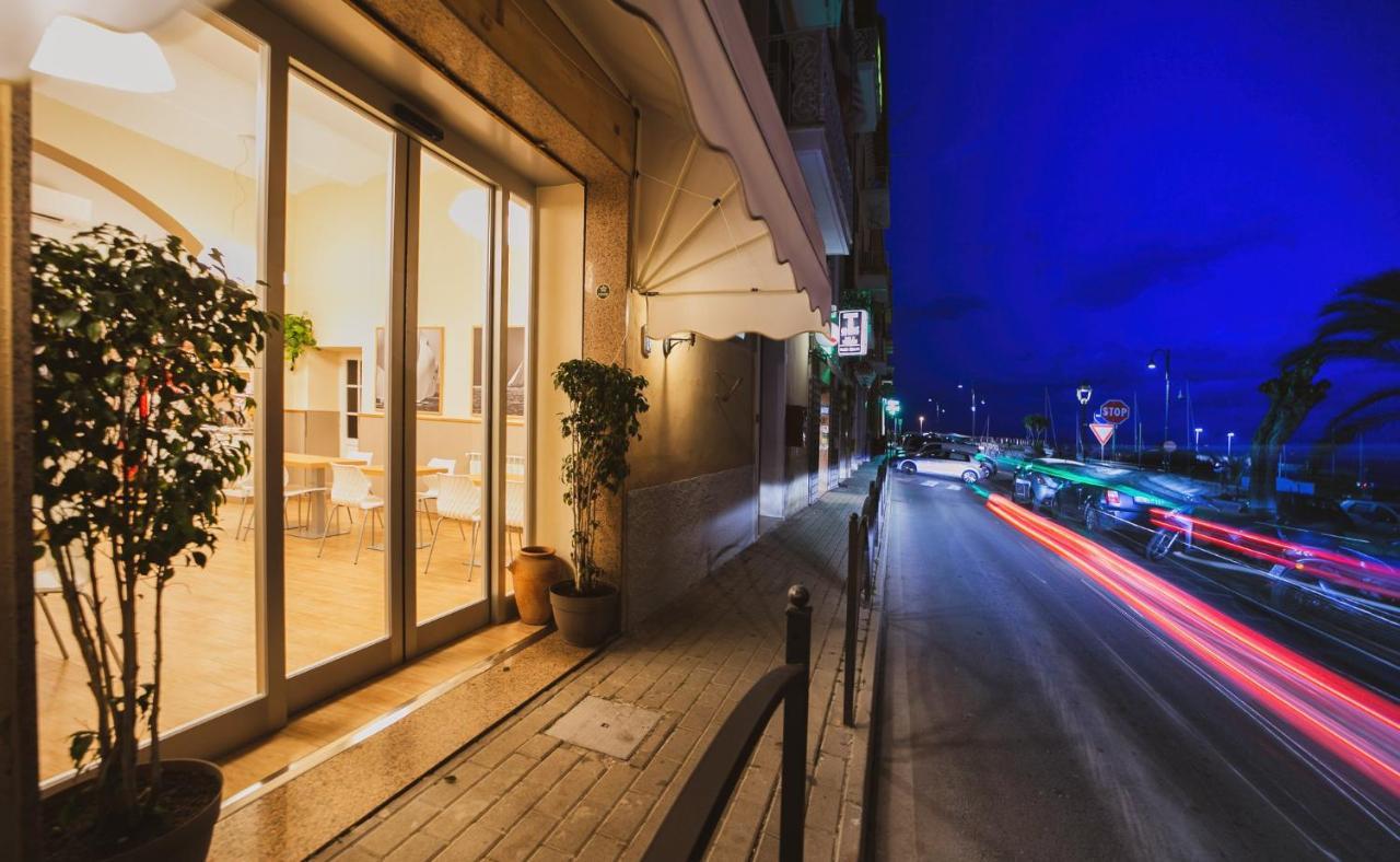 Hotel Alfiero Porto Santo Stefano  Exterior foto